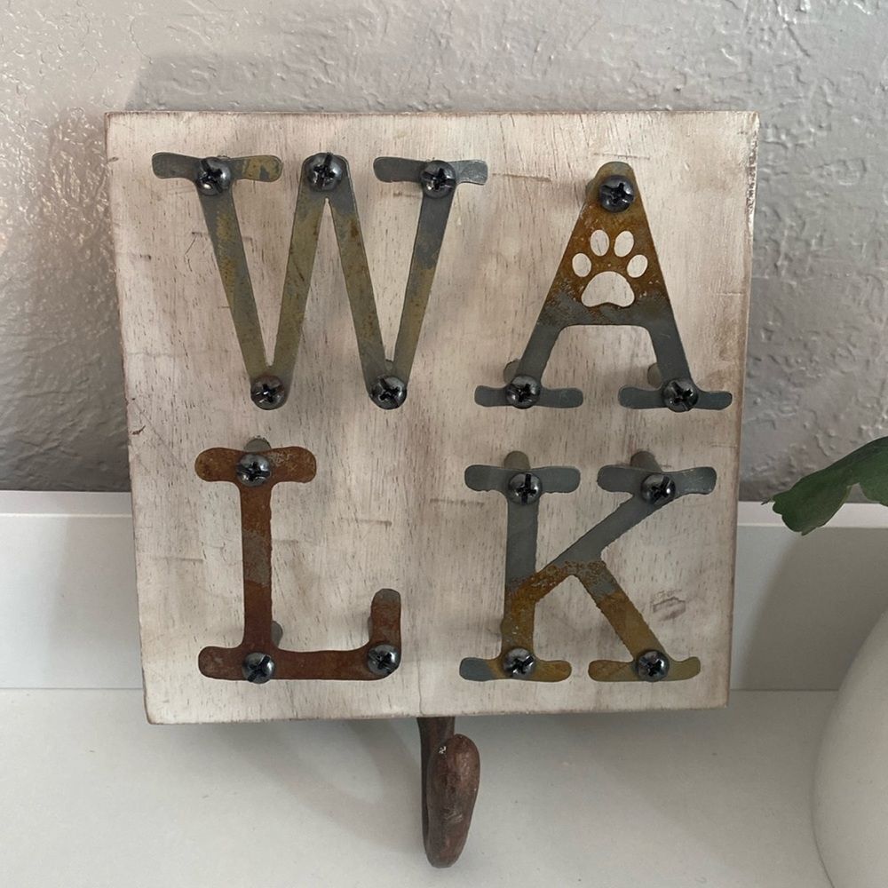 Mudpie WALK Iron Dog Leash Hanger